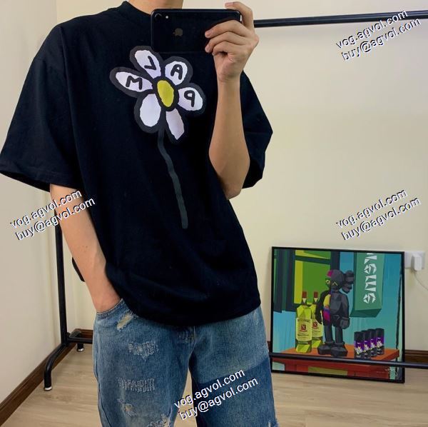 パーム エンジェルス 偽物ブランド Palm Angels 2020秋冬 人気雑誌掲載 雛菊の半袖Tシャツ
